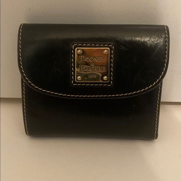 Dooney & Bourke Wallet - Picture 1 of 9